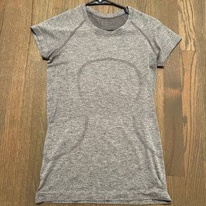 Gray Swiftly Tech Short Sleeve 2.0 Size 6